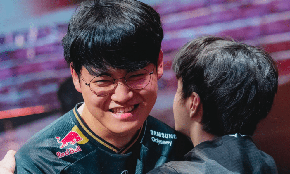 Tương lai Gumayusi trở thành dấu chấm hỏi, một cái tên bất ngờ sẽ đến T1