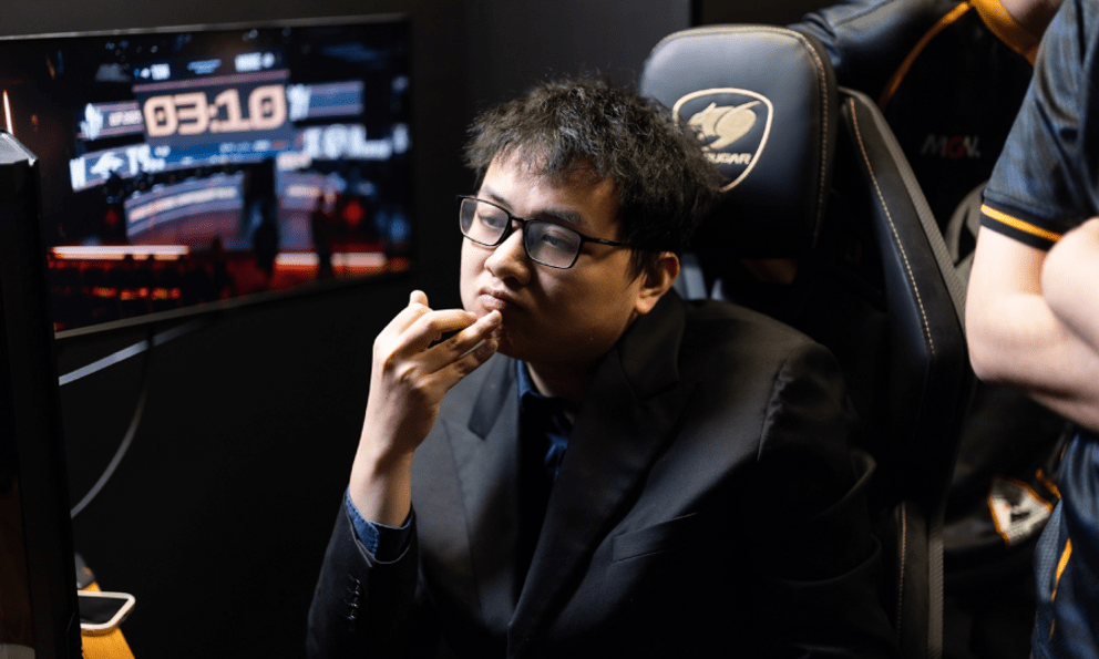 MVKE chia tay SofM nhưng tương lai vẫn là dấu hỏi lớn