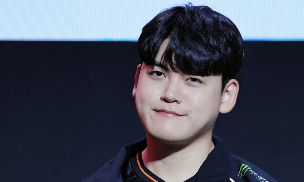 Bộ đôi huyền thoại của LCK khen ngợi Gumayusi không tiếc lời