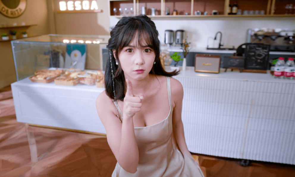 Lại thêm một tựa game tương tác người thật gây sốt Steam, quy tụ dàn mỹ nữ gợi cảm đỉnh cấp