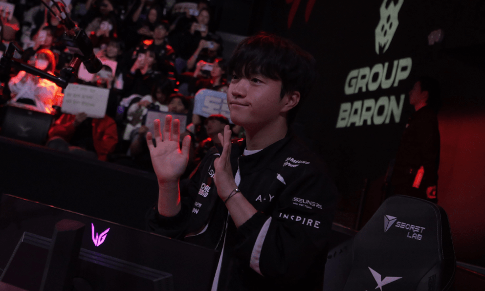 Keria lập cột mốc sự nghiệp mới sau chiến thắng khó tin trước KT