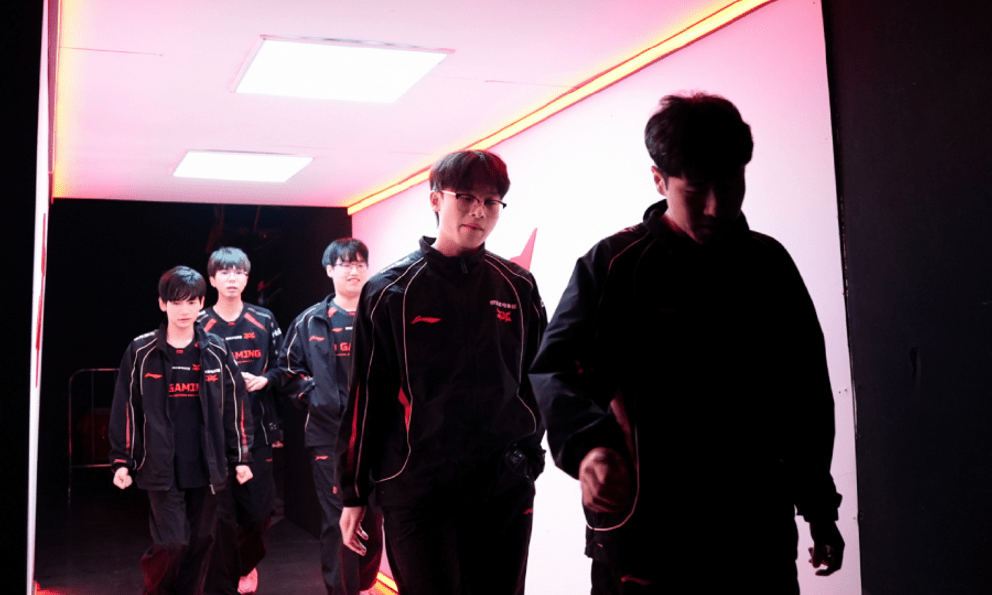 Xuất hiện tuyển thủ LPL được khán giả đặt biệt danh 