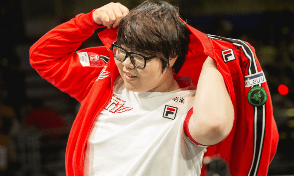 Hỗ Trợ huyền thoại Wolf bất ngờ bị 