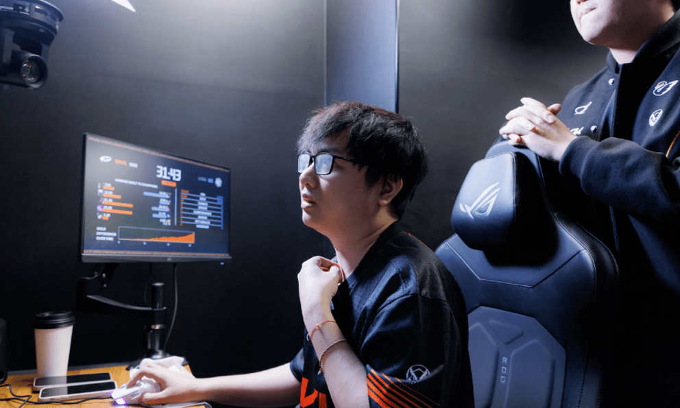 SofM kết thúc hành trình LCP Split 1 cực kỳ đáng quên