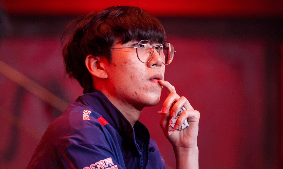 Một siêu sao của LCK bất ngờ được 
