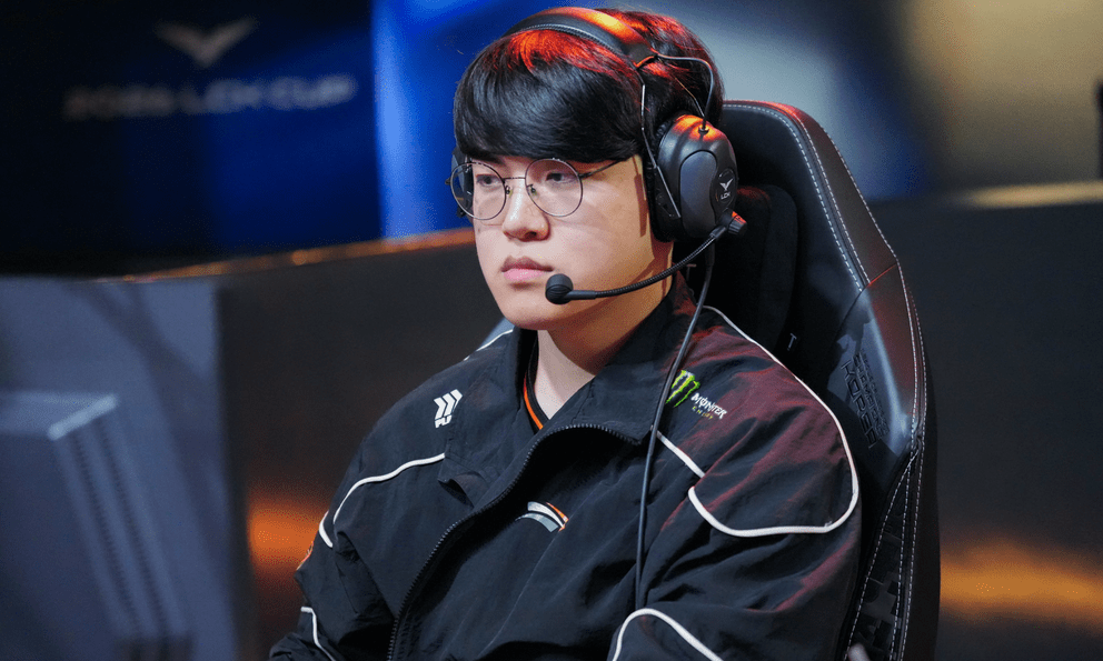 Thất bại của HLE trước T1 đến từ sự thua thiệt lớn nhất giữa hai đội