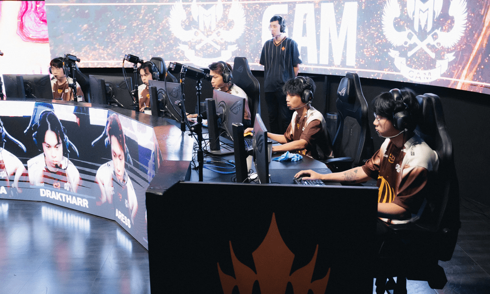 GAM đang gặp khó vì chính lựa chọn của mình