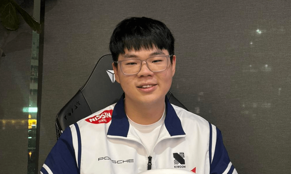 Cộng đồng LCK bùng nổ vì LazyFeel, Peanut cũng phải lên tiếng