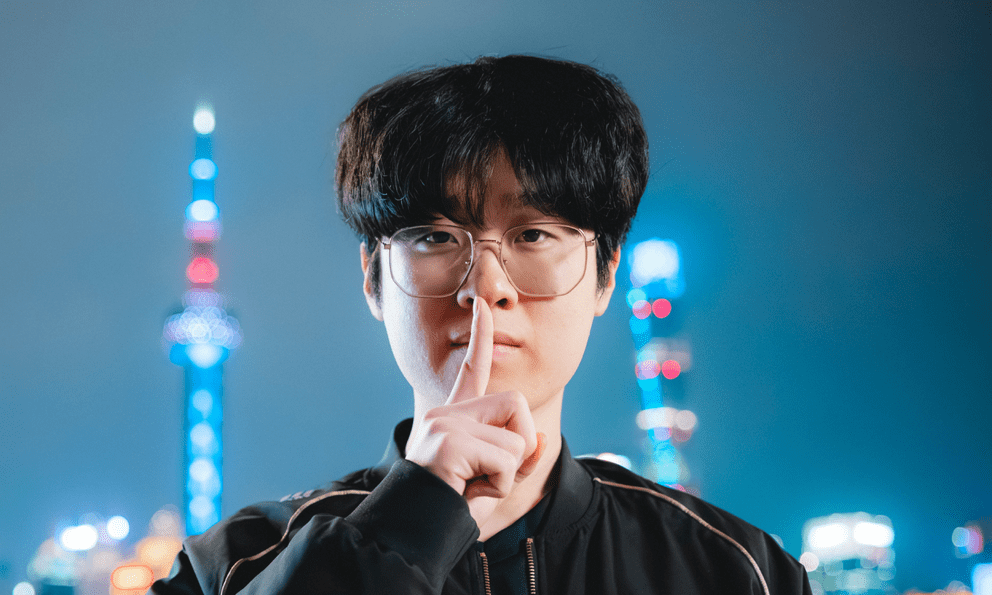 Zeus lập cột mốc lịch sử cho LCK nhưng fan 