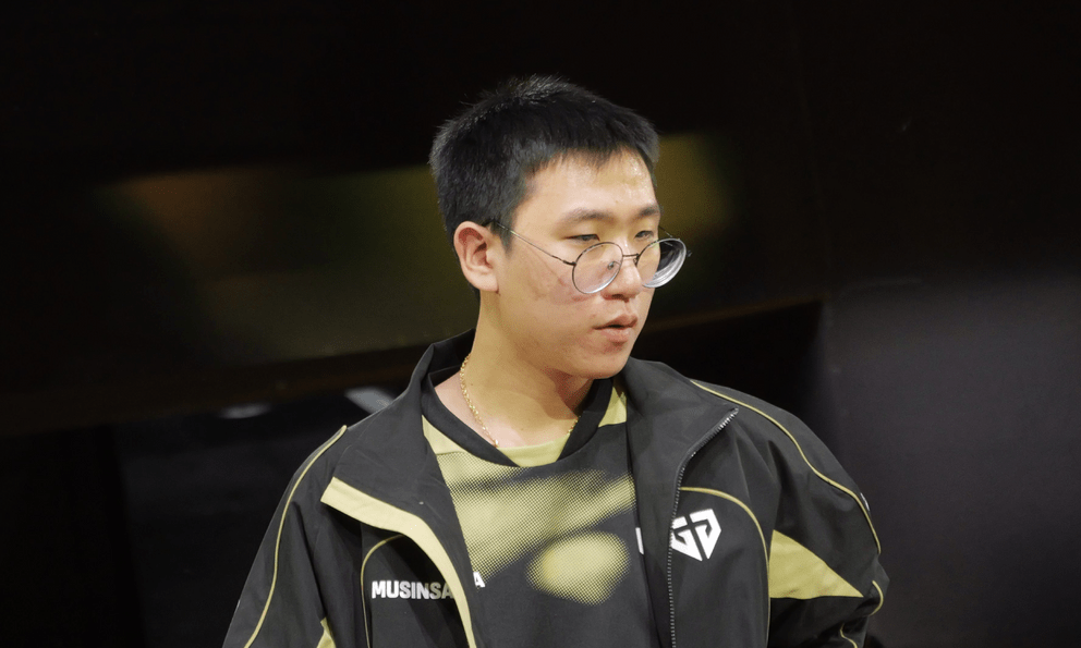 Gen.G chính thức lên tiếng vụ việc Ruler nhưng chính fan lại 