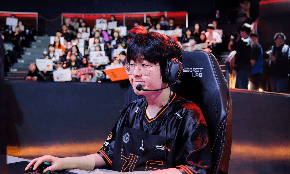 HLE đang sở hữu yếu tố từng khiến T1 rất mạnh