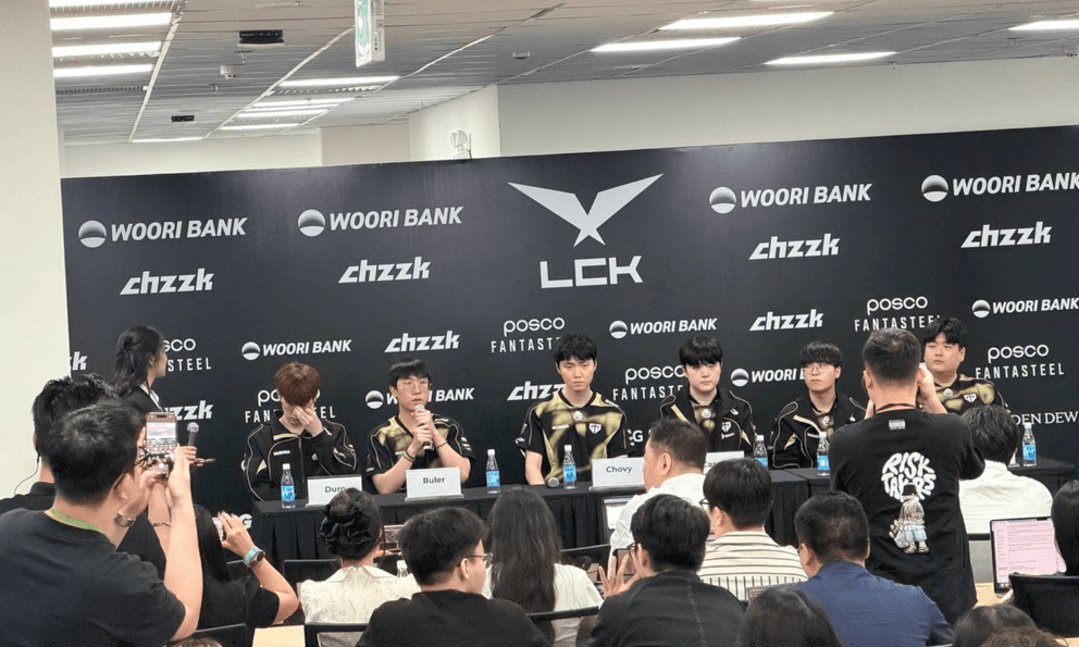Ruler gửi lời khen LazyFeel