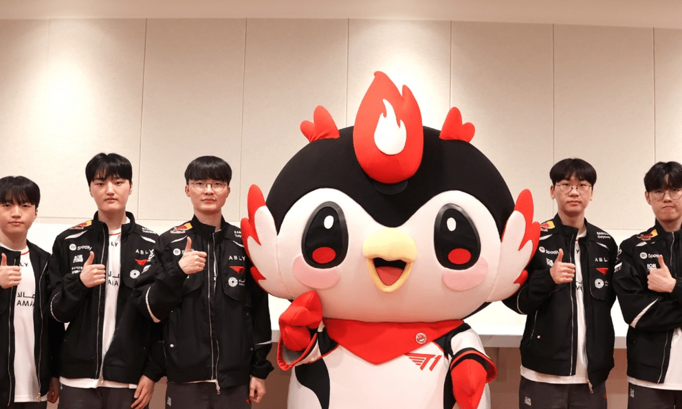 Siêu sao T1 lập kỷ lục 