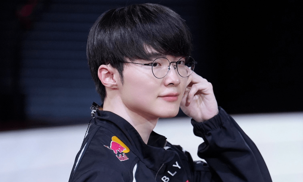 Faker lên tiếng về cách chơi 
