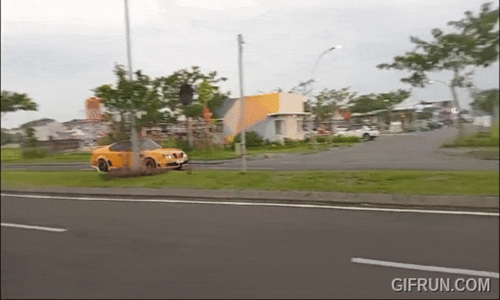 Dân chơi độ Honda Civic đời cũ giống xe thể thao Mercedes: Nhiều chi tiết tự chế, ‘râu ông nọ cắm cằm bà kia’