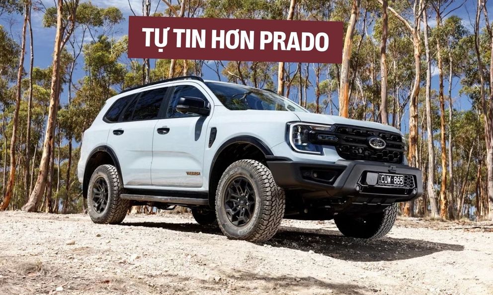 Sếp Ford 'đá xéo' Toyota Land Cruiser Prado, chê cốp không bằng Everest, Ranger thêm pin vẫn 'chất' như cũ