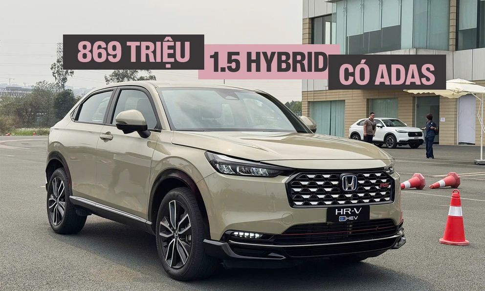 Chi tiết Honda HR-V e:HEV RS: Bản cao nhất giá 869 triệu đồng, đấu Corolla Cross HEV bằng động cơ 1.5L hybrid, thiết kế thể thao, ghế ngồi có logo RS