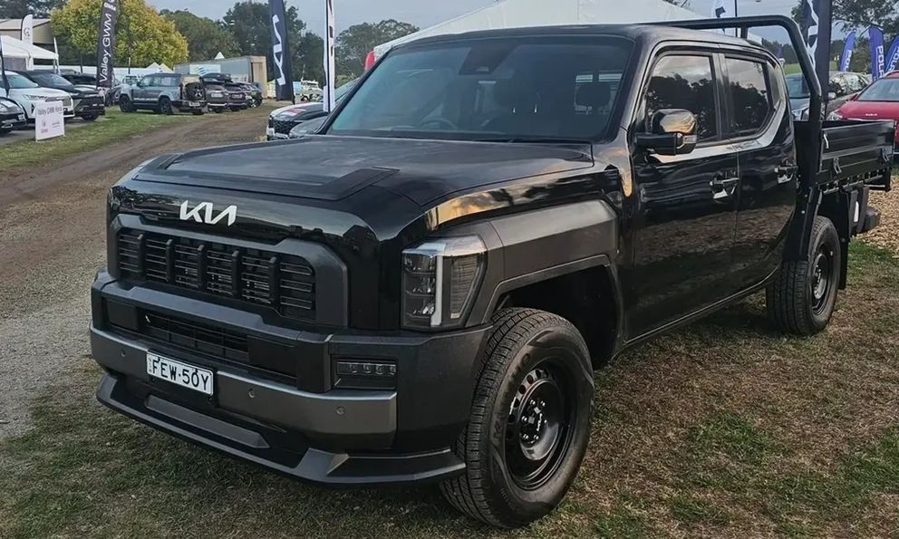 Bán tải Kia Tasman thêm 'lưỡi cày', chấp nhận xấu hơn lại còn giảm khả năng off-road vì một lý do khó phản bác 