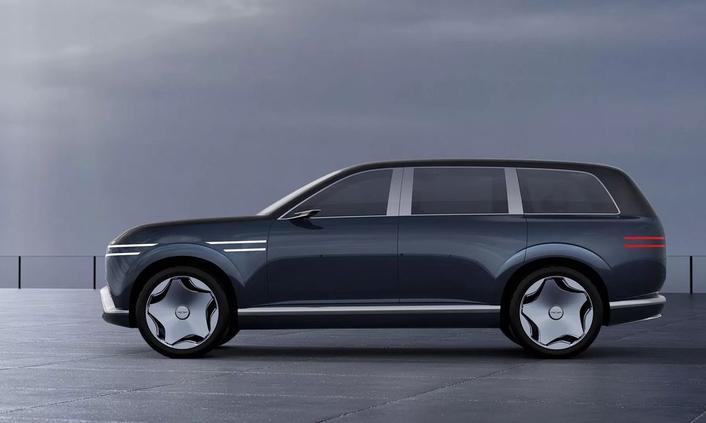 Genesis GV90 lộ ảnh: SUV đầu bảng của hãng, đuôi xe nhìn như MPV, chạy hơn 500km/sạc, ra mắt năm sau