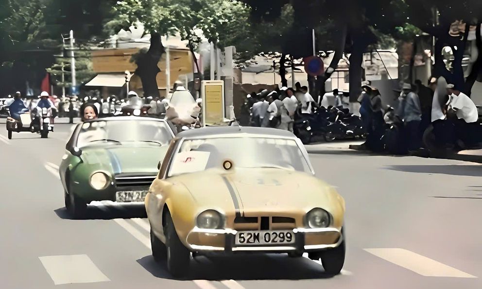 Chiếc Toyota Sports 800 từng gắn bó với danh ca Chế Linh rao bán gần 1,3 tỷ đồng dù không còn nguyên vẹn, dân mạng hoài nghi 'Giá này ai sẽ mua'