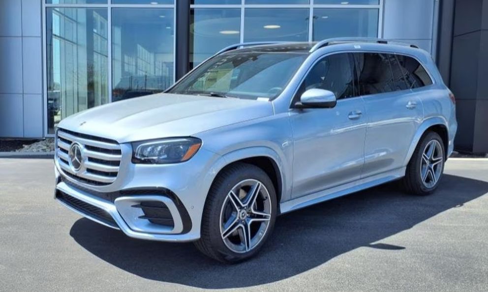 Lộ trang bị Mercedes-Benz GLS 2025 ra mắt Việt Nam tháng sau: Giá dự kiến 5,7 tỷ đồng, bổ sung ADAS, động cơ nâng cấp nhẹ