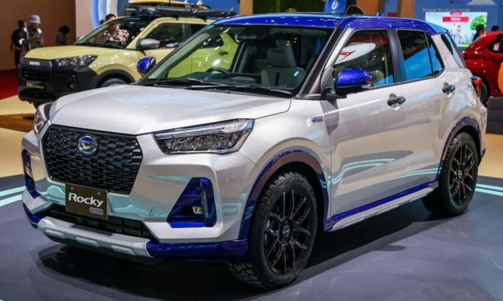 Cơ hội cho Toyota Raize thêm bản hybrid tại Việt Nam đây rồi: 2 mẫu ‘song sinh’ đều có động cơ mới, tiêu thụ từ 3,6 lít/100km