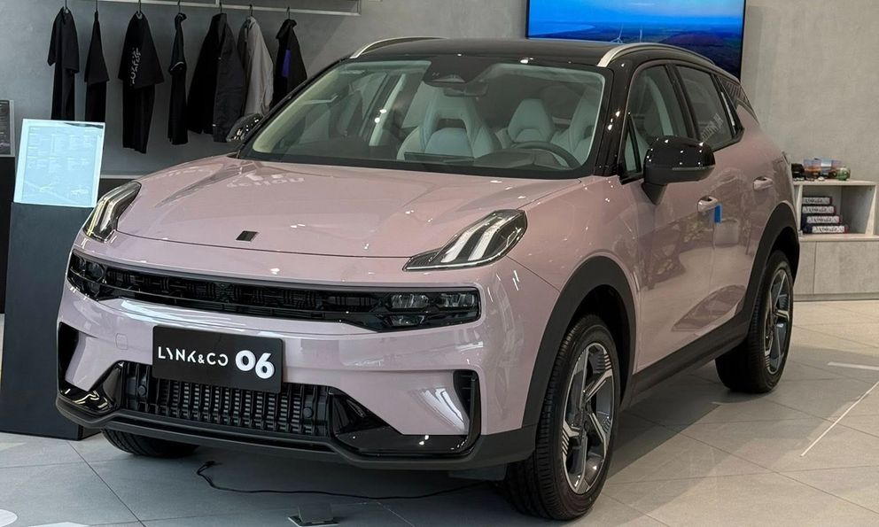 Lynk & Co 06 bản full tăng giá 10 triệu, thêm 2 tính năng, bùng tranh cãi trong cộng đồng chủ xe