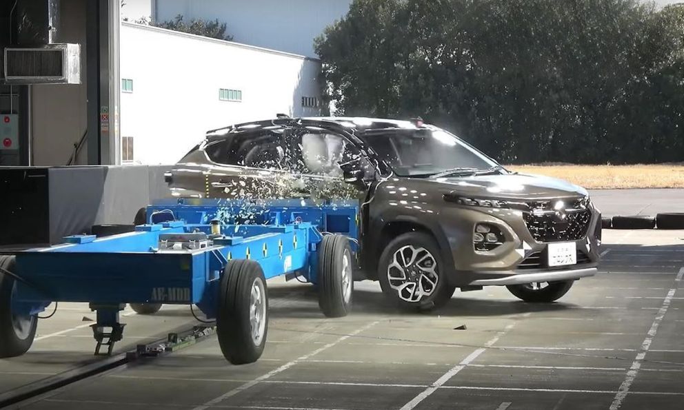 Suzuki Fronx sắp vào Việt Nam có nguy cơ không được 5 sao an toàn, hãng xe Nhật chỉ ra điều vô lý trong hệ thống ANCAP