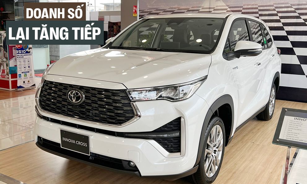 Xe hybrid bán chạy nhất Việt Nam tháng 7: ‘Vua doanh số’ Innova Cross lập đỉnh mới trong năm, CR-V vượt Camry lấy lại vị thế