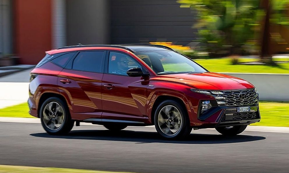 Hyundai Tucson 2025 giảm giá, thêm tính năng, loại bỏ bản 1.6L tăng áp khi khách đổ xô mua hybrid