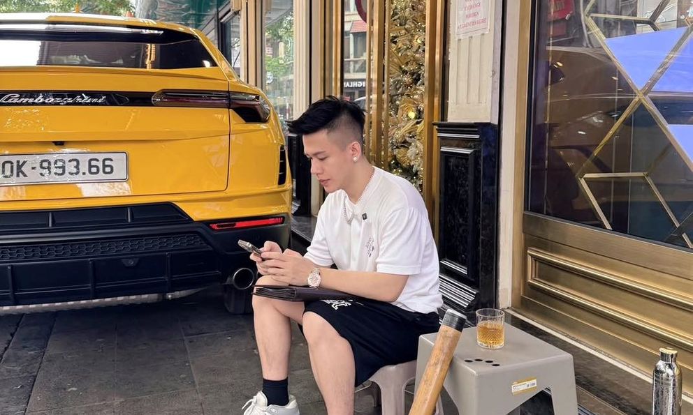 Doanh nhân 9x bán kim cương bị bắt tạm giam vì tội rửa tiền từng có cuộc sống hào nhoáng như thế này: Sở hữu hàng loạt xe sang 'thú dữ', đồng hồ tiền tỷ