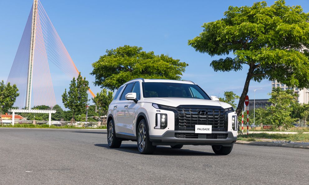 Giá xe Hyundai giảm mạnh tháng Ngâu: Palisade chạm đáy, Accent dễ xuống dưới 400 triệu đồng