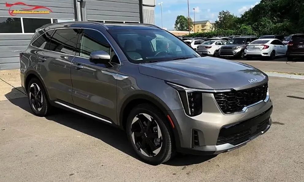 Kia Sorento 2025 chốt ra mắt Việt Nam ngày mai: Giá đồn đoán từ trên 1 tỷ đồng, sẽ có cả bản xăng và dầu