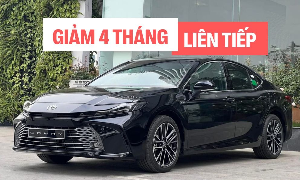 ‘Lao dốc’ 4 tháng liên tục nhưng Toyota Camry vẫn có doanh số áp đảo tất cả đối thủ cộng lại tại Việt Nam