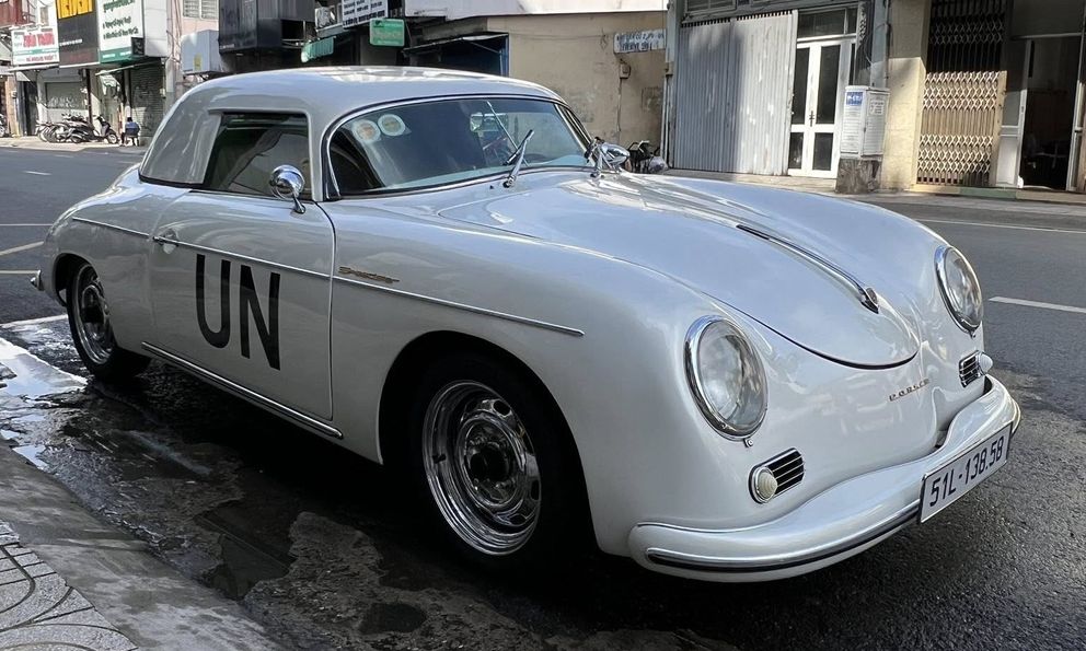 Porsche 356A Speedster hơn 70 tuổi gia nhập bộ sưu tập của ông Đặng Lê Nguyên Vũ, tra giá mới biết ngang ngửa siêu xe đời mới 