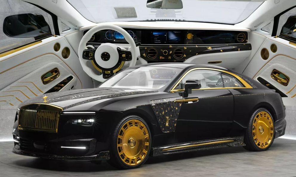 Rolls-Royce Spectre bản độ ‘dát vàng’ này có hẳn loa ngoài phát âm thanh khi di chuyển gây tranh cãi