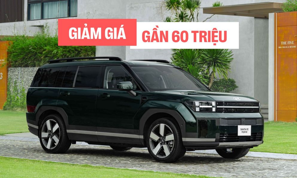 Hyundai Santa Fe hybrid vừa ra mắt đã giảm gần 60 triệu đồng tại đại lý: Giá thực tế vẫn cao hơn nhiều xe hybrid cùng phân khúc