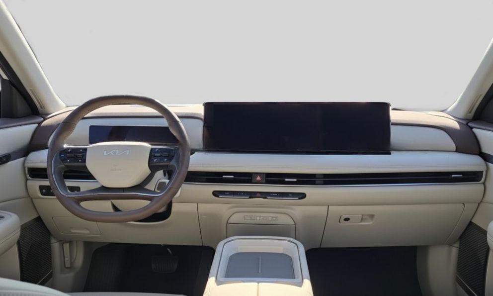 Kia K5 2027 lần đầu lộ nội thất: Màn hình 17 inch, hệ điều hành như xe điện, 