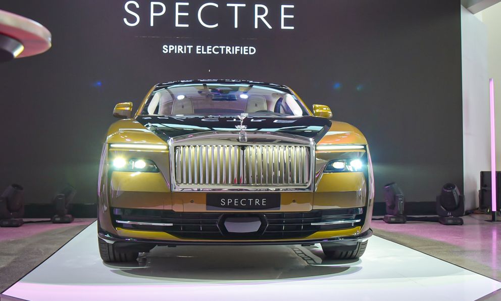 Nhiều người mua Rolls-Royce Spectre đến từ Việt Nam