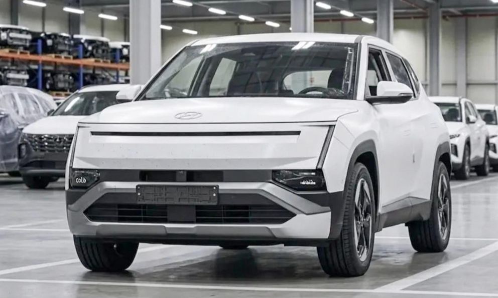 Hyundai Tucson N-Line đời mới lần đầu lộ diện: Thiết kế hầm hố hơn, mâm lớn, màn hình lớn tích hợp AI, động cơ sẽ mạnh hơn bản thường