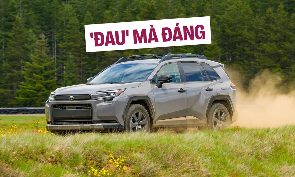 Riêng số xe RAV4 ‘cháy hàng’ đã gần bằng lượng Toyota Việt Nam bán cả năm! 