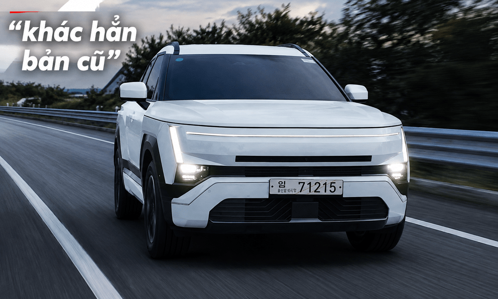 Hyundai Tucson 2027 lộ diện ngoài đời: Thiết kế vuông vức, đằng sau nhìn như 'tiểu Santa Fe'