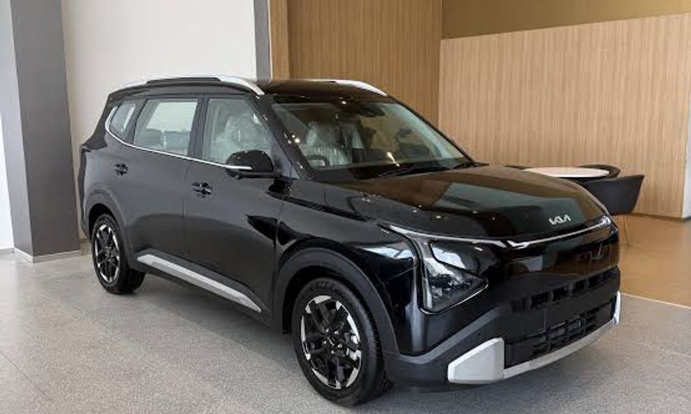 Kia Carens 2026 được nhá hàng chính hãng tại Việt Nam: Thiết kế mới, dễ xuất hiện ngay tuần này