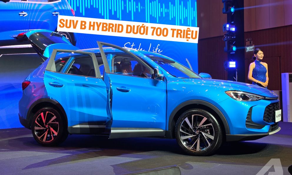 Chi tiết MG ZS thế hệ mới ra mắt Việt Nam: Giá 668 triệu đồng, máy hybrid 197 mã lực, nhiều trang bị đáng chú ý