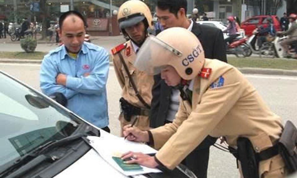 Dịp Tết, người dân di chuyển trên cao tốc cần lưu ý những lỗi vi phạm sau kẻo bị phạt đến 18 triệu đồng