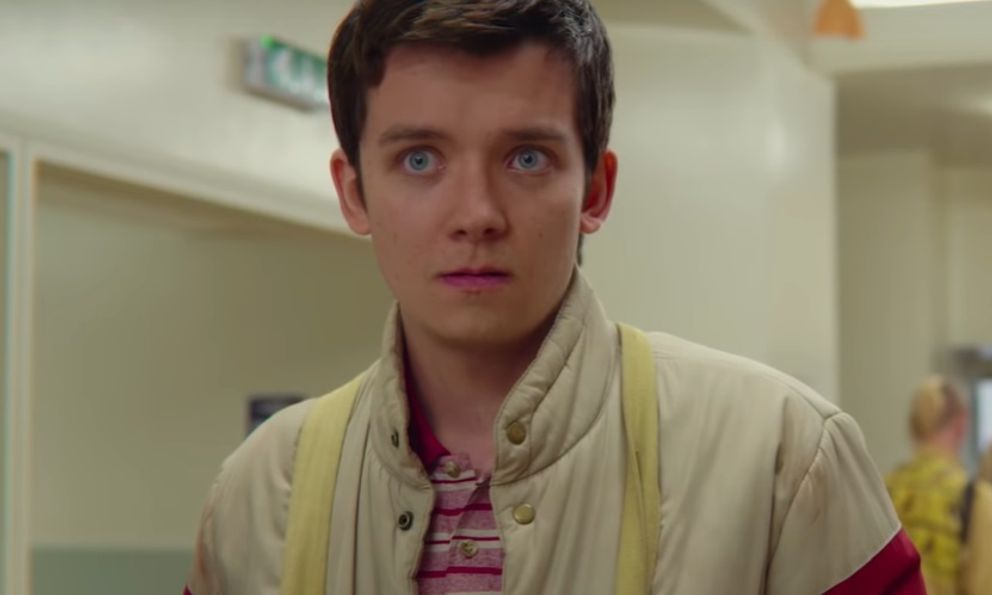 Cậu thiếu niên trong phim Sex Education nói 1 câu khiến tôi bừng tỉnh ngộ: Hóa ra, điều tôi tưởng tốt cho con lại tệ hại như thế!