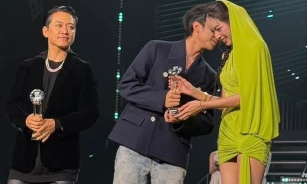 Phản ứng của Tuấn Hưng khi Soobin thì thầm với Thanh Thủy