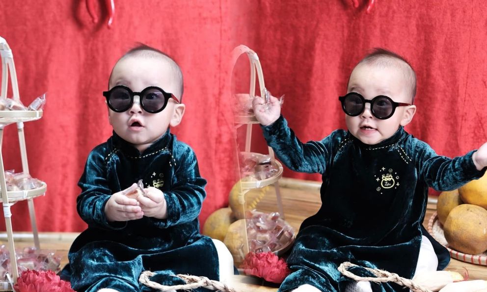 Phương Oanh khoe khoảnh khắc cưng xỉu của con trai ngay dịp đầu năm mới, chỉ 1 biểu cảm cũng 