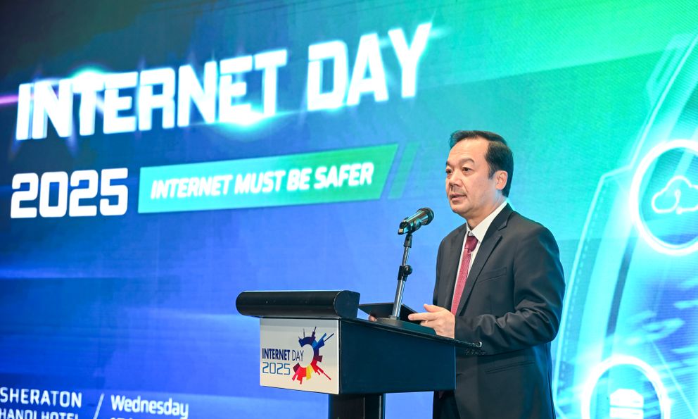 Internet Day 2025: Khi “niềm tin số” trở thành điều kiện sống còn của Internet Việt Nam