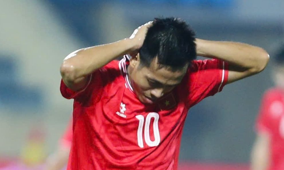 Văn Quyết: “Tôi muốn đá thêm cho tuyển Việt Nam nhưng thể trạng không thể đáp ứng được nữa”